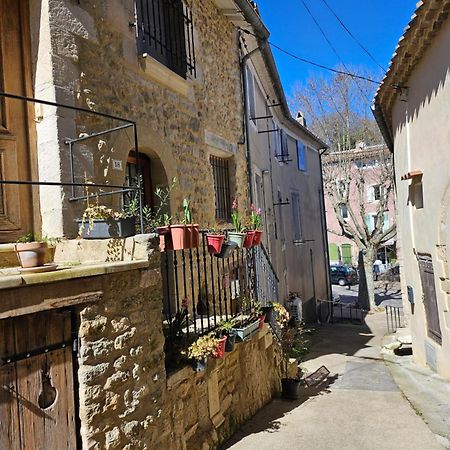 La Petite Maison Céreste Eksteriør bilde